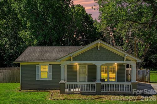 1101 Choyce Ave, Charlotte, NC, 28217-3911 | Card Image