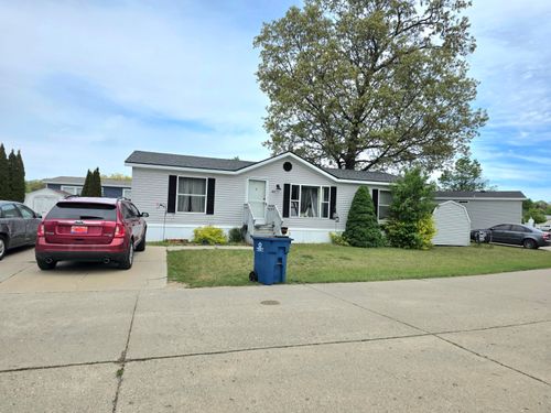4186 Squaw Creek Trl, Muskegon, MI, 49442-6815 | Card Image