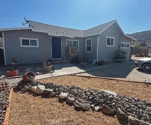 13527 Cedar St, Trona, CA, 93562-2242 | Card Image