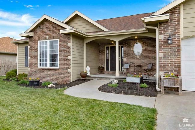 6125 Brookes Way, House other with 4 bedrooms, 3 bathrooms and null parking in Manhattan KS | Image 4