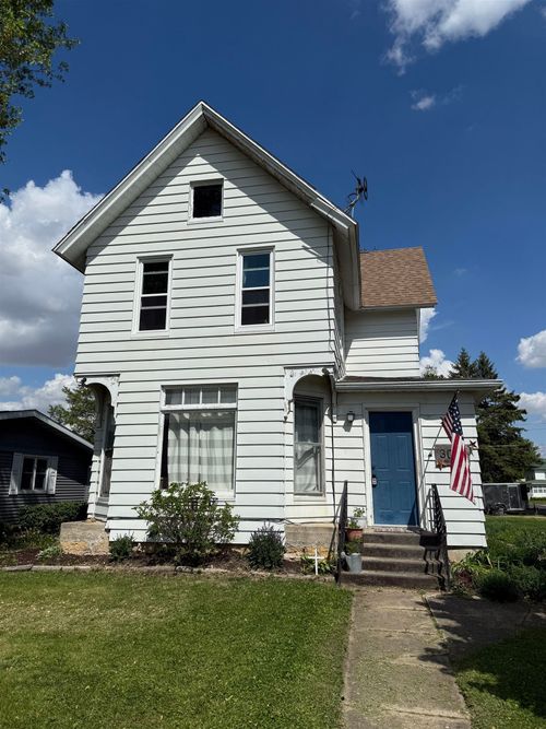 300 Holcomb Ave, MILLEDGEVILLE, IL, 61051-9031 | Card Image