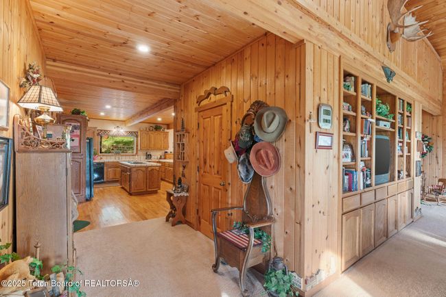 256 Pierce Dr, House other with 4 bedrooms, 3 bathrooms and null parking in Etna WY | Image 18