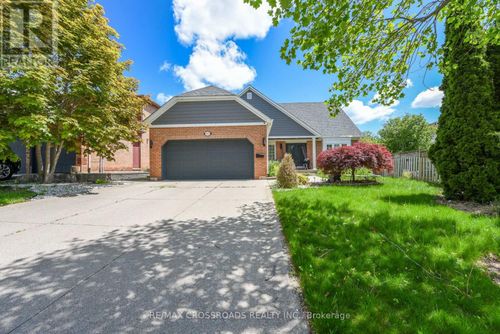 1171 Fairmeadow Trail, Oakville, ON, L6M2M7 | Card Image