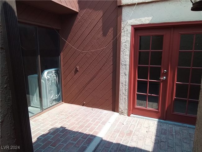 1869 Arbol Verde Way, Townhouse with 4 bedrooms, 2 bathrooms and null parking in Las Vegas NV | Image 60