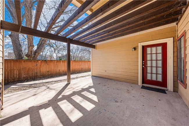 2410 S 2 Nd St, Condo with 3 bedrooms, 3 bathrooms and null parking in Waco TX | Image 32