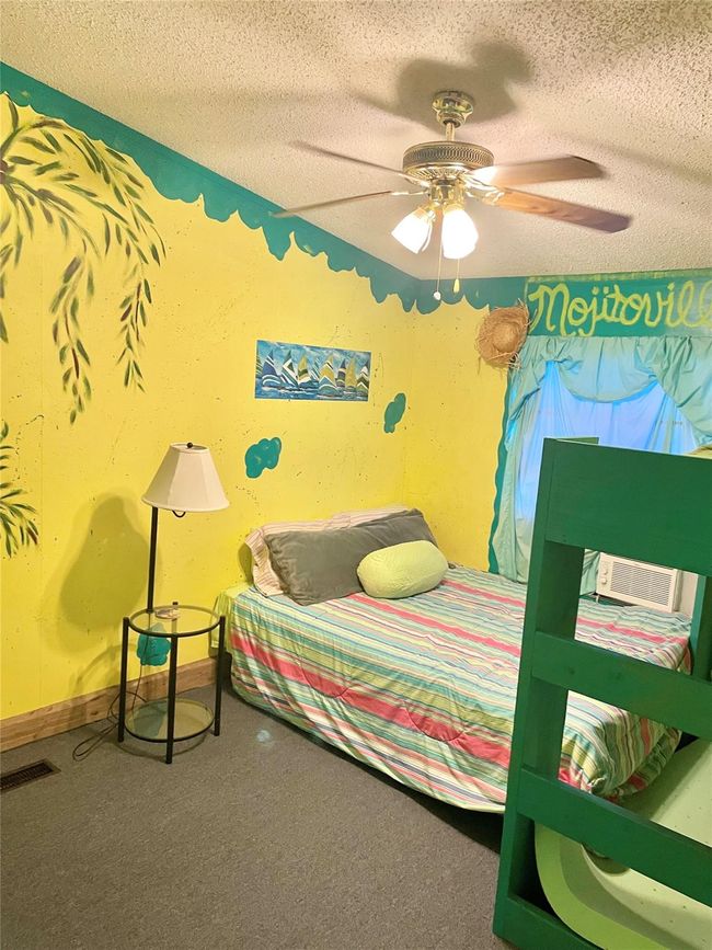 82 Swallow Dr, House other with 5 bedrooms, 3 bathrooms and 2 parking in Palacios TX | Image 28