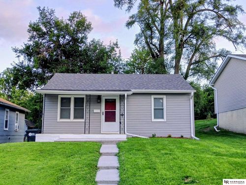 4015 Fort St, Omaha, NE, 68111-1805 | Card Image