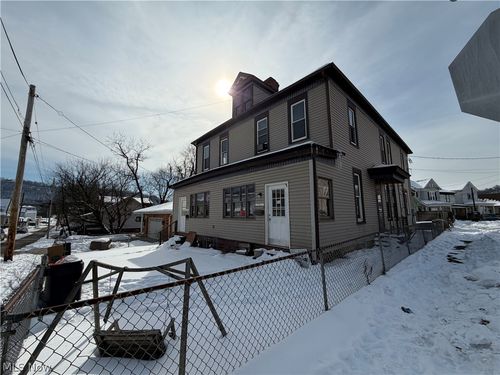 719/721 Hickory Street, Martins Ferry, OH, 43935 | Card Image