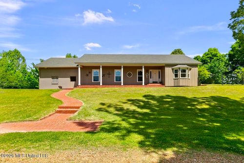 1815 Old Benton Rd, Yazoo City, MS, 39194-9078 | Card Image