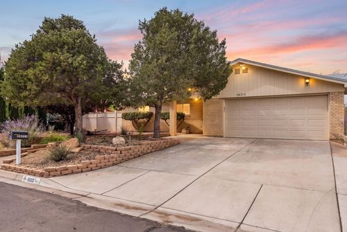 10313 Leymon Ct Nw, Albuquerque, NM, 87114-4643 | Card Image