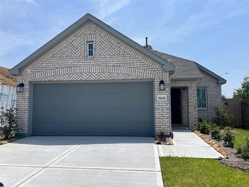 5835 Sunrise Bottom Ln, Fulshear, TX, 77441-3200 | Card Image