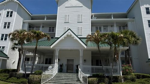 208-2700 Ocean Dr, Vero Beach, FL, 32963-2085 | Card Image