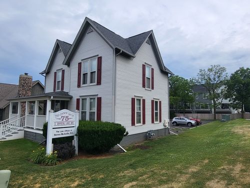 upper-75 E Crystal Lake Avenue, Crystal Lake, IL, 60014 | Card Image