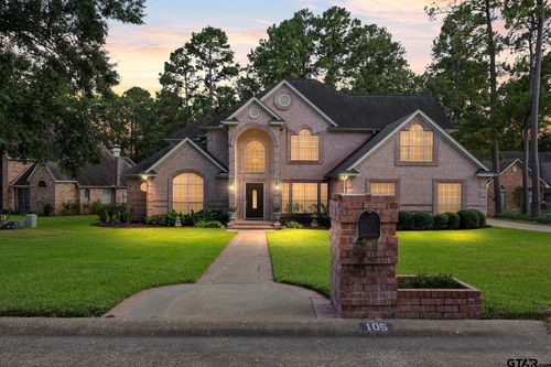 105 Sonterra Dr, Lufkin, TX, 75901-7400 | Card Image