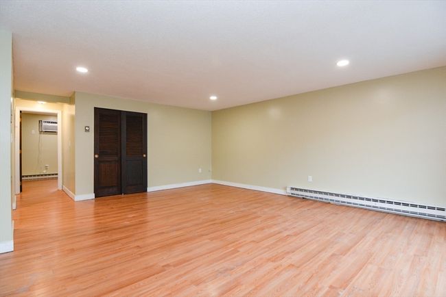 UNIT-1221 - 1186 Worcester Rd, Condo with 1 bedrooms, 1 bathrooms and 2 parking in Framingham MA | Image 21
