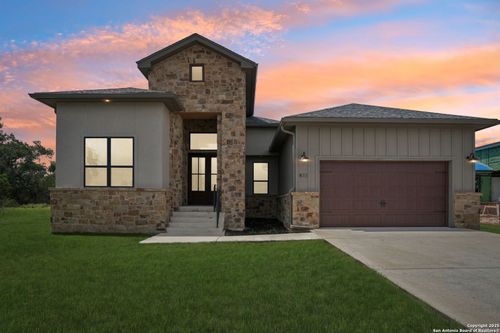 411 George Dolson, Blanco, TX, 78606-2153 | Card Image