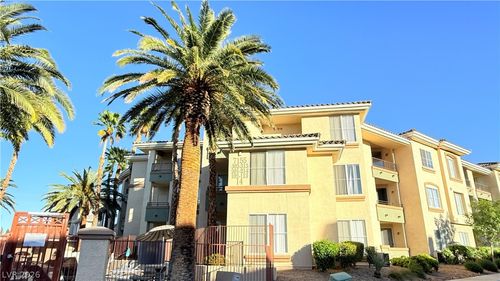 305-7155 S Durango Dr, Las Vegas, NV, 89113-2036 | Card Image