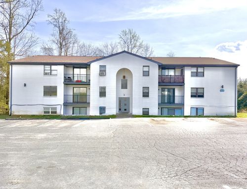 d8-136 Jack Miller Blvd, Clarksville, TN, 37042-4840 | Card Image