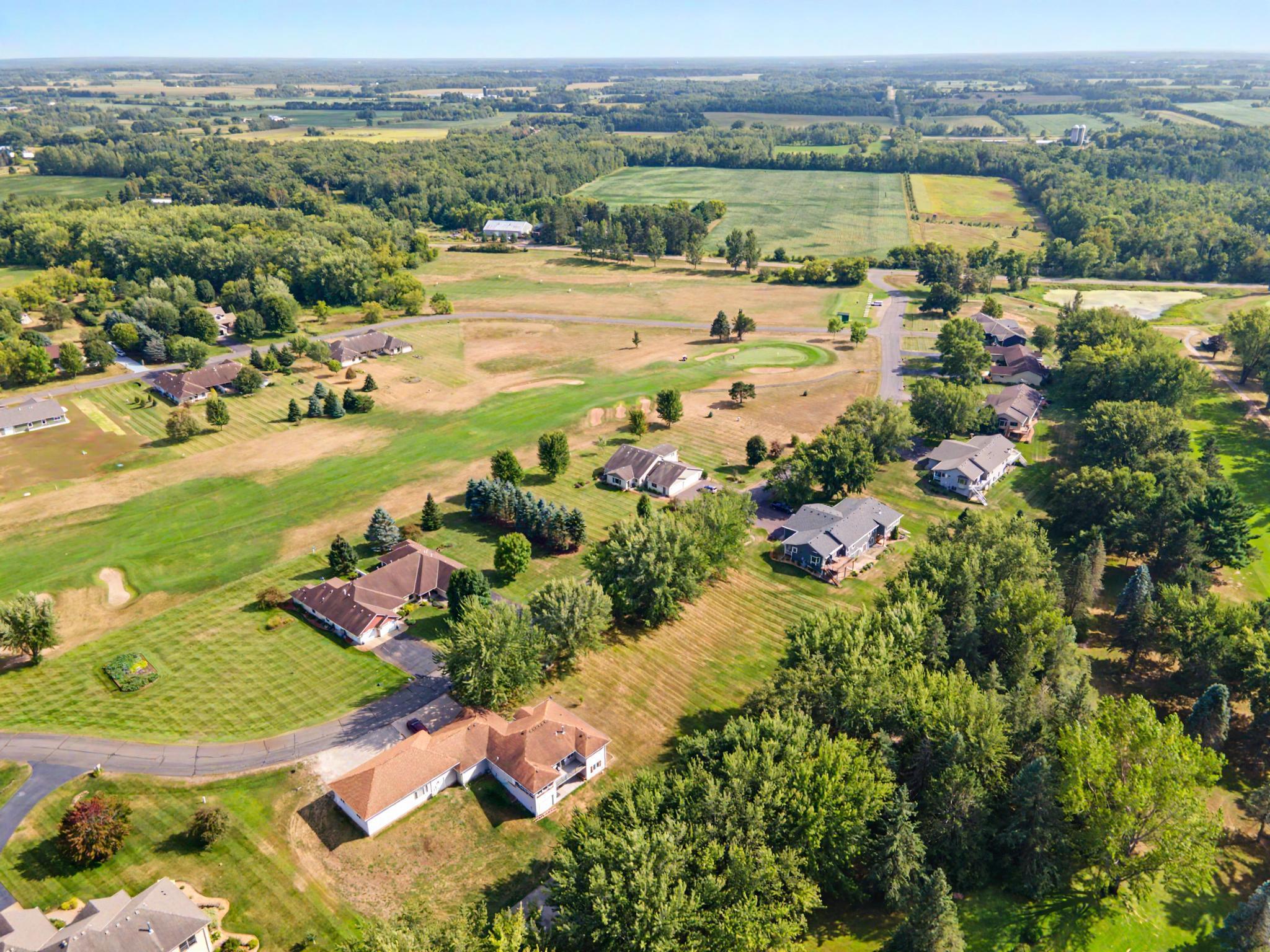 Land in Mora