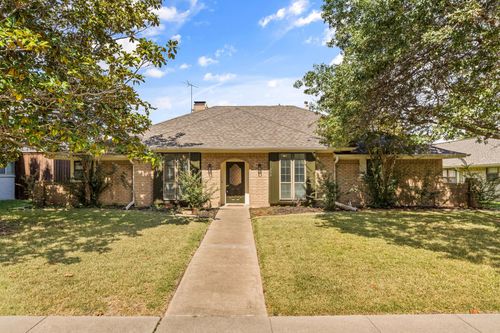 238 High Brook Dr, Richardson, TX, 75080-2031 | Card Image