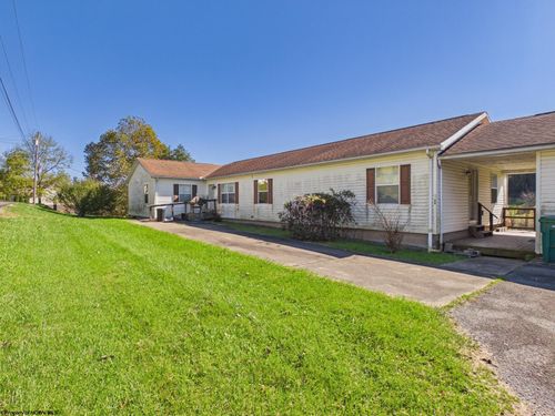 66 Hawks Nest Ln, Mount Clare, WV, 26408-9707 | Card Image