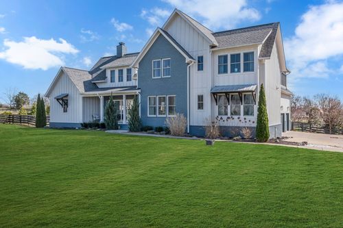 2113 Southern Preserve Ln, Franklin, TN, 37064-1648 | Card Image