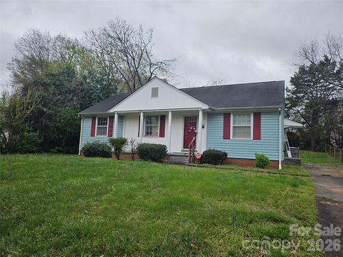 2927 Lasalle St, Charlotte, NC, 28216-4446 | Card Image
