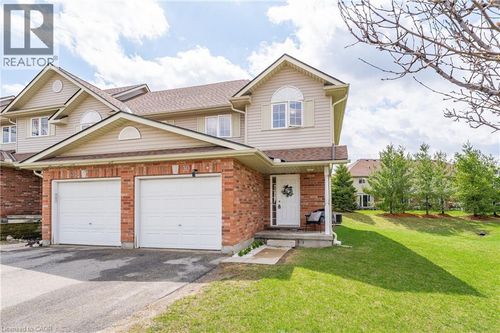 30 Fallowfield Dr, Kitchener, ON, N2C0A8 | Card Image