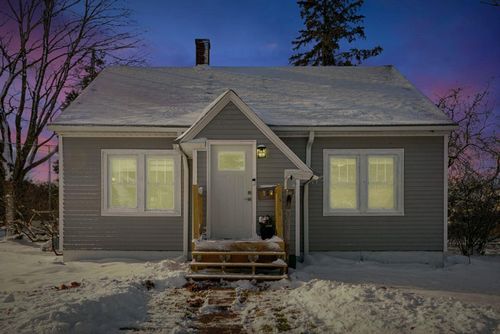 1023 14th Ave W, Ashland, WI, 54806-2741 | Card Image