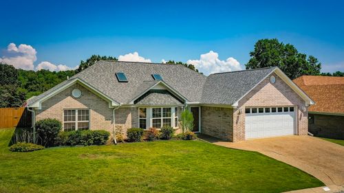 150 Forest View Cir, Hot Springs, AR, 71913-6557 | Card Image