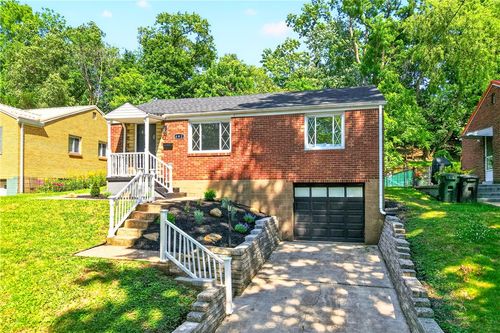 642 7th St, Oakmont, PA, 15139-1443 | Card Image