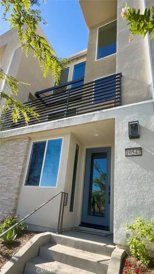 10547 Coupland Way, San Diego, CA, 92126-1906 | Card Image