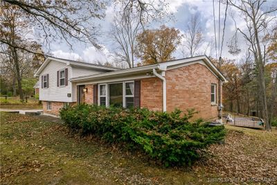 1228 Westwood Lane, Home with 3 bedrooms, 1 bathrooms and null parking in New Albany IN | Image 2