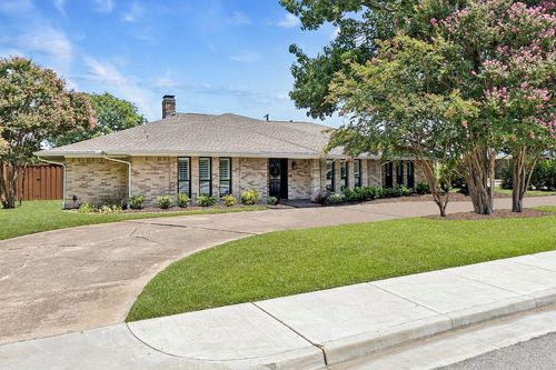 14420 Overview Dr, Dallas, TX, 75254-2851 | Card Image
