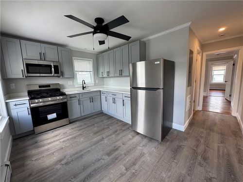 3-350 Main St, Warren, RI, 02885-4342 | Card Image