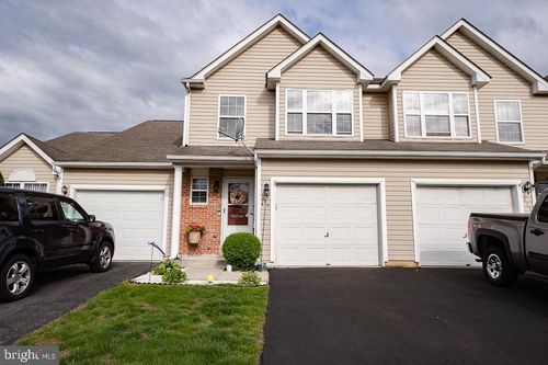 315 Dogwood St, BALLY, PA, 19503-9683 | Card Image