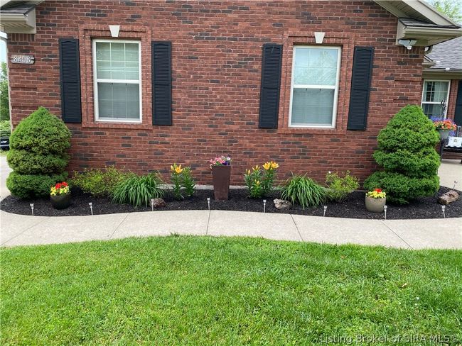 8408 Locust Dr, Home with 4 bedrooms, 3 bathrooms and null parking in Charlestown IN | Image 46