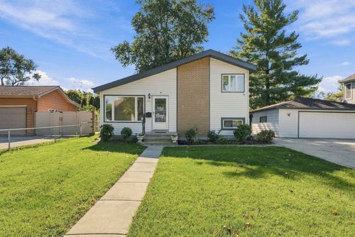 739 W Terrace St, Villa Park, IL, 60181-1912 | Card Image