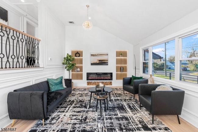 185 Colonial Rd, House other with 5 bedrooms, 3 bathrooms and null parking in Emerson NJ | Image 6