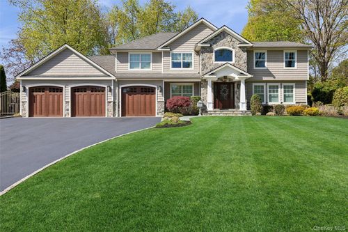 10 Kingfisher Dr, Smithtown, NY, 11787-3312 | Card Image