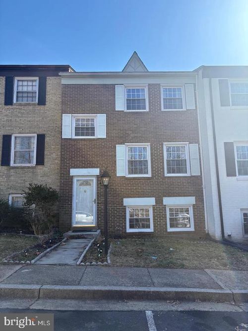 14813 Smethwick Pl, CENTREVILLE, VA, 20120-1872 | Card Image