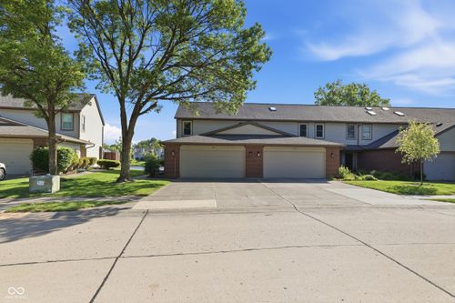 5311 Cotton Bay Dr W, Indianapolis, IN, 46254-4520 | Card Image