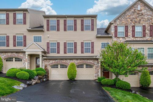 2005 Golden Ct, MECHANICSBURG, PA, 17055-6568 | Card Image