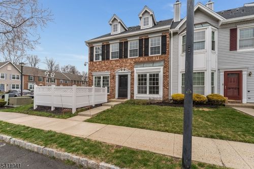 382 Hadleigh Ln, North Brunswick, NJ, 08902-4234 | Card Image