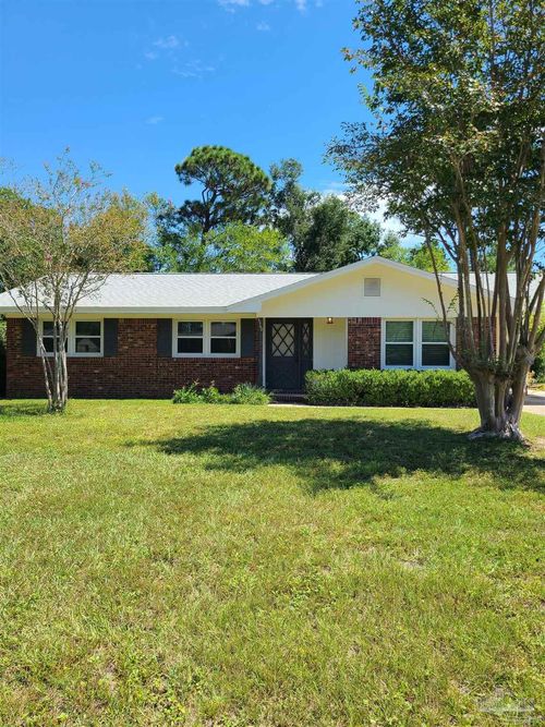 5560 Hibiscus Rd, Pensacola, FL, 32504-4732 | Card Image