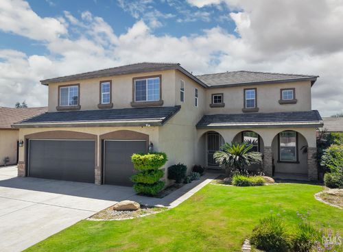 5905 Penn Station Lane, Bakersfield, CA, 93311 | Card Image