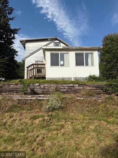 210 19th Ave S, South Saint Paul, MN, 55075-2157 | Card Image