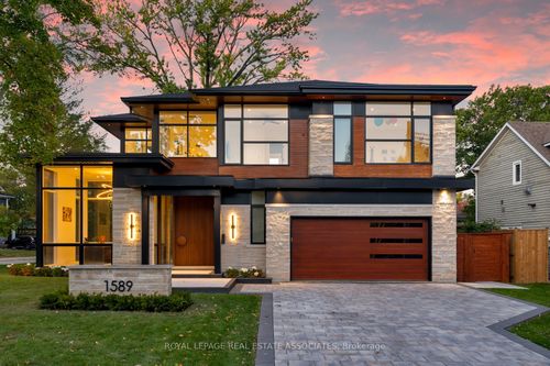 1589 Glenhill Cres, Mississauga, ON, L5H3C4 | Card Image