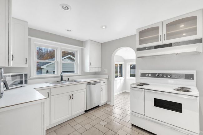 16-11475-H-Dr-WindowStill-Real-Estate-Ph | Image 20