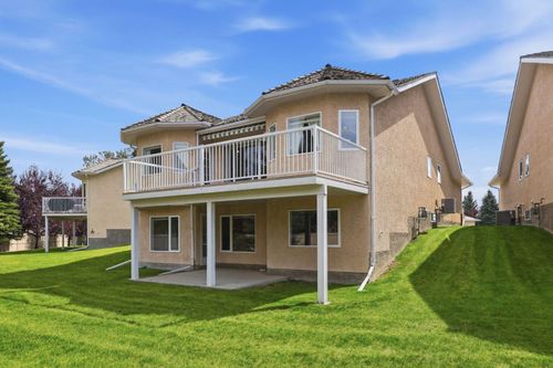 112 Shannon Rd Sw, Calgary, AB, T2Y3W7 | Card Image